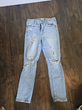 Women's Light Blue Distressed Skinny Jeans with Stretch